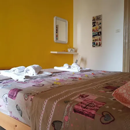 Jonathan & Hostel Palermo